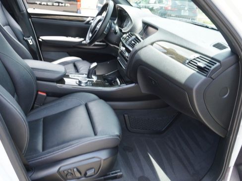 Used 2015 BMW X3 xDrive28i AWD/4WD image 14