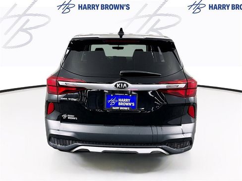 Used 2021 Kia Seltos LX image 27