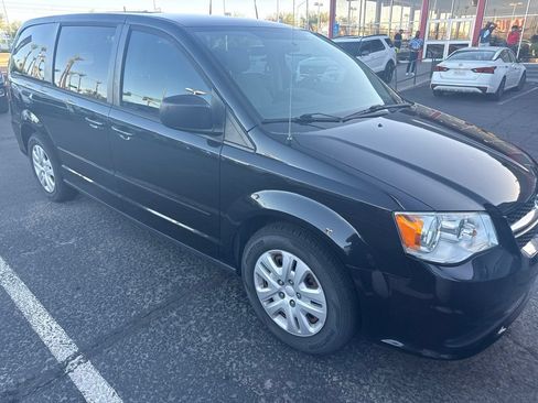 Used 2015 Dodge Grand Caravan SE w/ Quick Order Package 29E SE FWD image 1