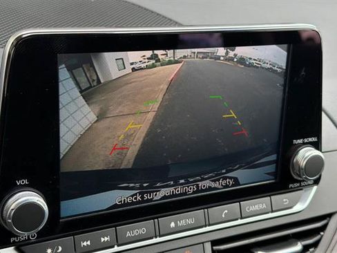 New 2026 Nissan Altima 2.5 SV FWD image 20