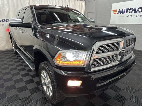 Used 2017 RAM 2500 Longhorn w/ Convenience Group AWD/4WD image 3