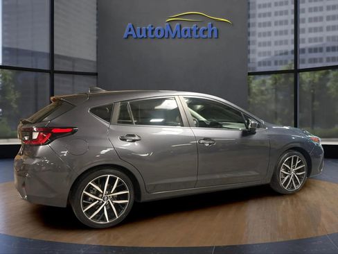 Used 2024 Subaru Impreza 2.0i Sport image 11