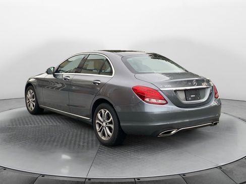 Used 2017 Mercedes-Benz C 300 4MATIC Sedan image 5