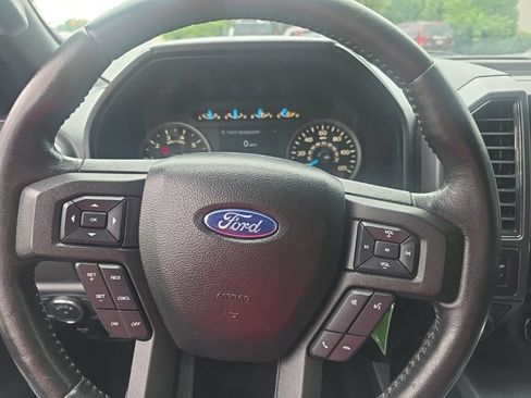 Used 2017 Ford F150 XLT w/ Equipment Group 302A Luxury AWD/4WD image 22
