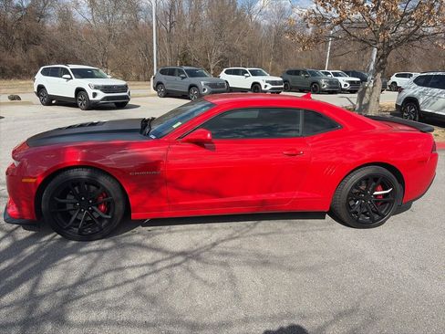 Used 2014 Chevrolet Camaro SS w/ SS Performance Package image 4