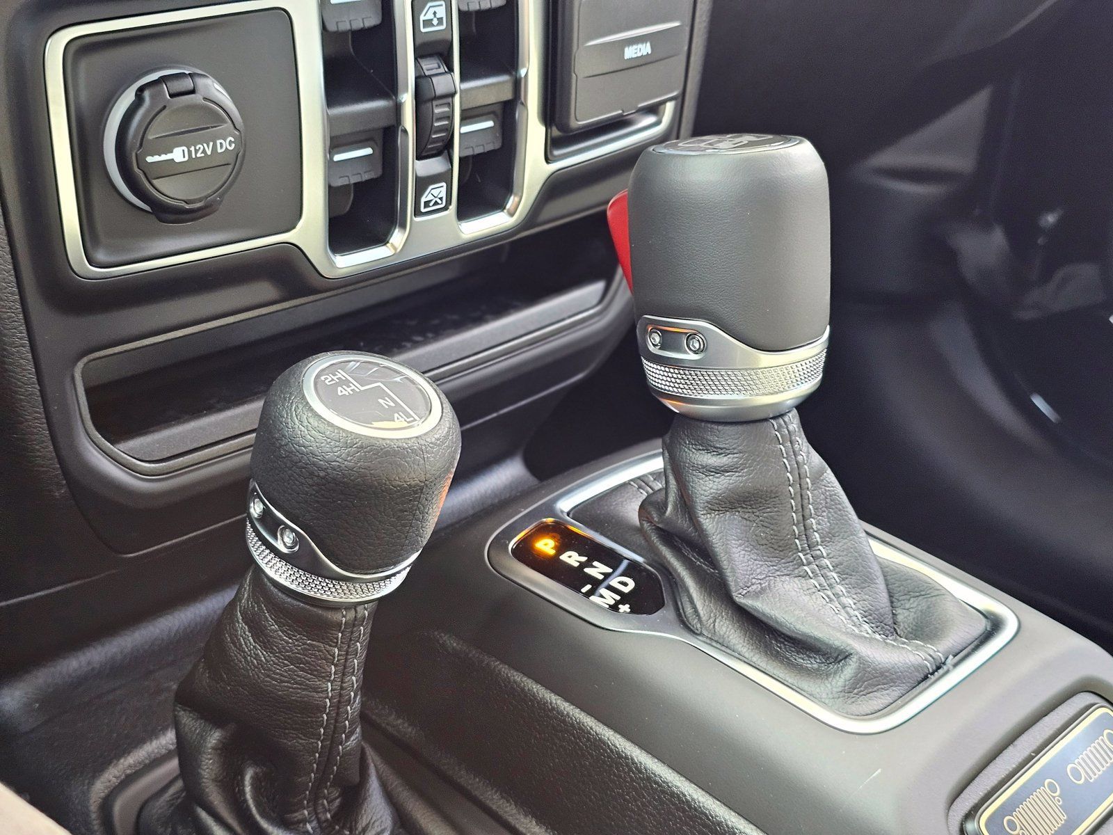New 2026 Jeep Wrangler Unlimited Sport AWD/4WD image 18