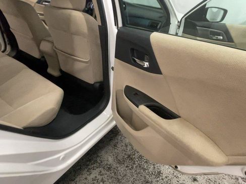 Used 2013 Honda Accord LX image 24