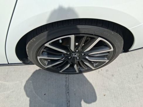 Used 2025 Honda Accord Touring image 19