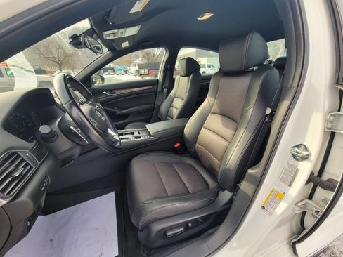 Used 2020 Honda Accord Sport image 14