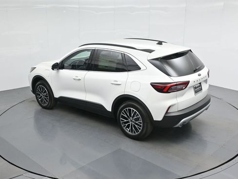 New 2025 Ford Escape Base w/ PHEV Premium Package image 45