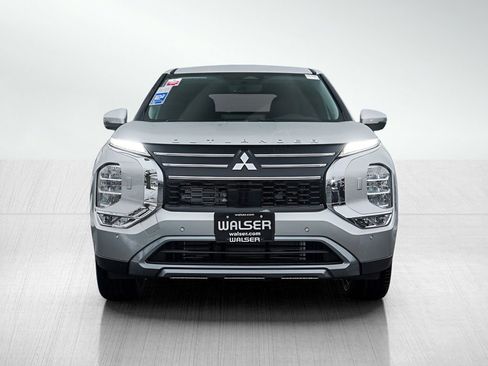 New 2026 Mitsubishi Outlander SE AWD/4WD image 2