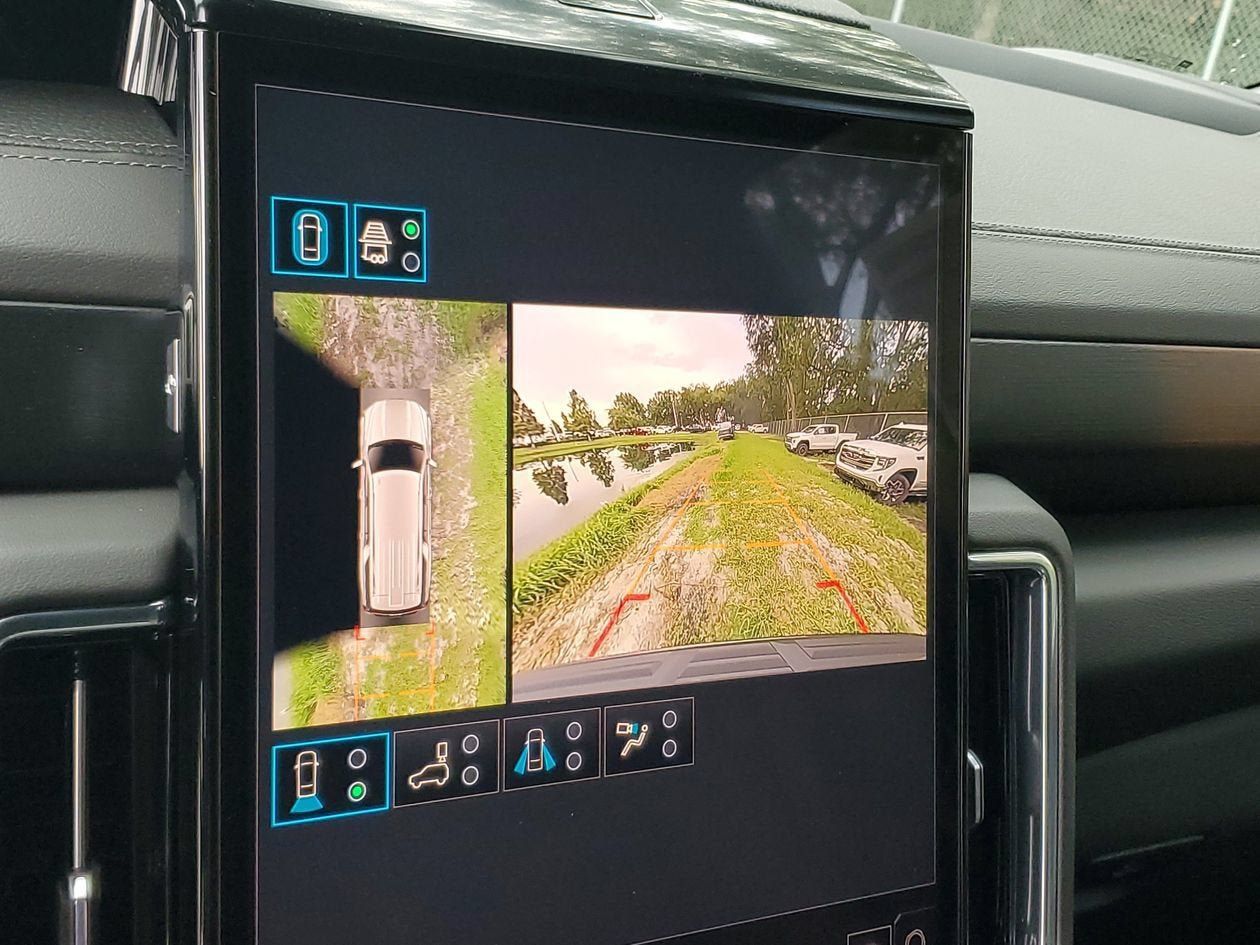 New 2026 GMC Yukon XL Denali RWD image 22
