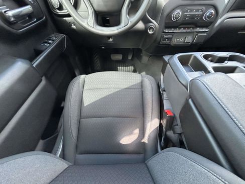Used 2024 Chevrolet Silverado 1500 Custom Trail Boss w/ LPO, Dark Essentials Package AWD/4WD image 13