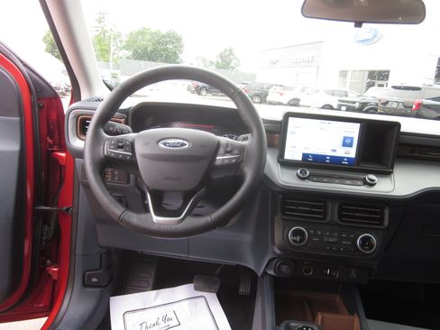 Used 2022 Ford Maverick Lariat w/ Lariat Luxury Package AWD/4WD image 13