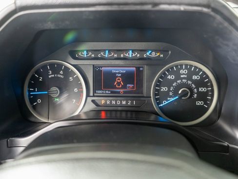 Used 2016 Ford F150 XLT w/ Equipment Group 302A Luxury image 17