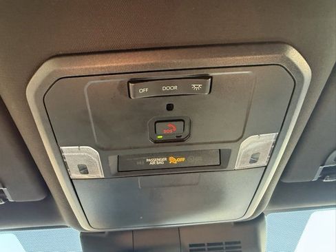 Used 2024 Toyota Tacoma 4x4 Double Cab image 32