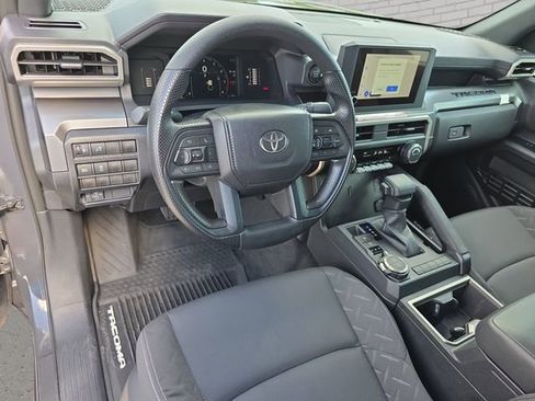 Used 2026 Toyota Tacoma SR5 AWD/4WD image 16