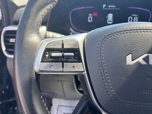 Used 2025 Kia Telluride S image 18