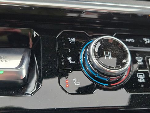 New 2025 GMC Sierra 2500 Denali w/ Denali Reserve Package image 31