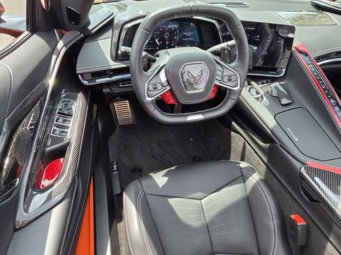 Used 2025 Chevrolet Corvette Z06 w/ Stealth Interior Trim Package RWD image 11