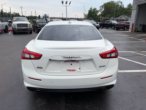 Used 2019 Maserati Ghibli S Q4 AWD/4WD image 6