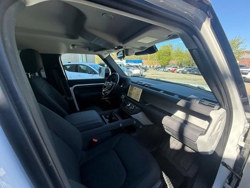 Used 2022 Land Rover Defender 110 AWD/4WD image 20
