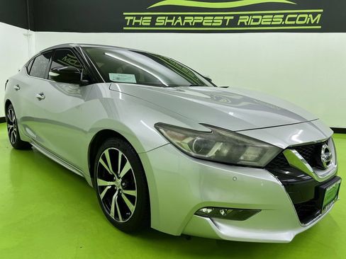 Used 2017 Nissan Maxima 3.5 SV FWD image 2