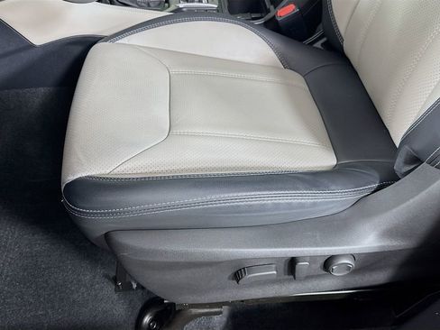Used 2019 Subaru Forester Limited w/ Popular Package #3 AWD/4WD image 23