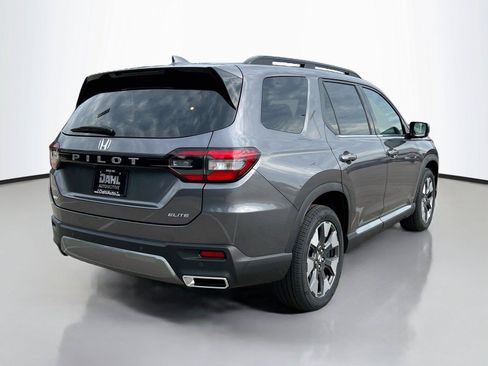New 2026 Honda Pilot Elite image 13