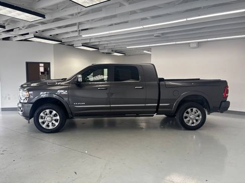 Used 2020 RAM 3500 Limited AWD/4WD image 5