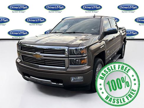 Used 2015 Chevrolet Silverado 1500 High Country w/ High Country Premium Package AWD/4WD image 3
