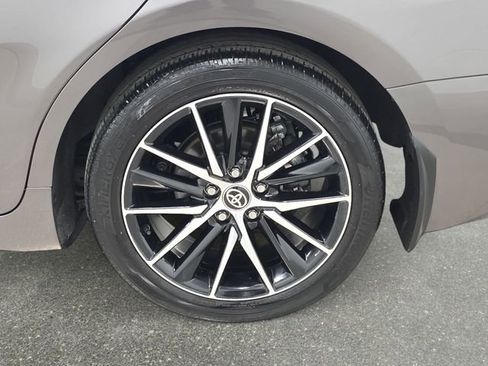 Used 2023 Toyota Camry SE w/ Cold Weather Package image 27