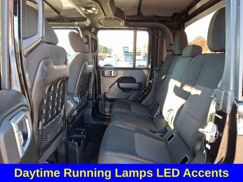 Used 2022 Jeep Gladiator Mojave w/ LED Lighting Group image 12