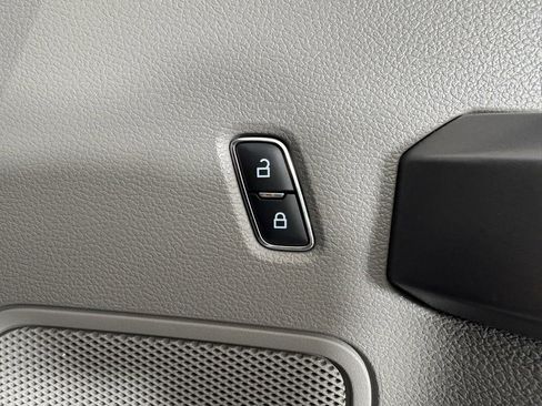 Used 2020 Ford F250 XLT image 38