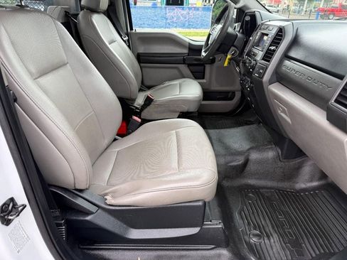 Used 2021 Ford F450 XL w/ Power Equipment Group RWD image 7