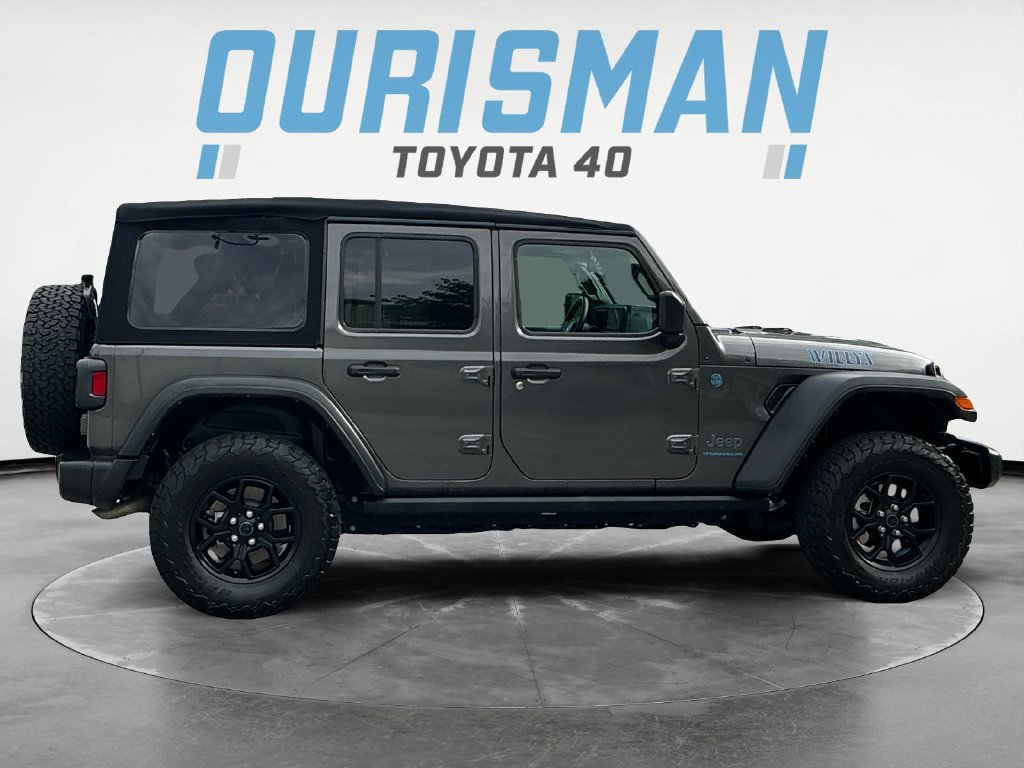 Used 2024 Jeep Wrangler Unlimited AWD/4WD image 8