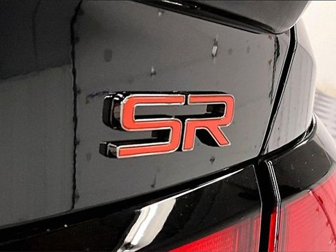 New 2025 Nissan Versa SR w/ Trunk Package image 18