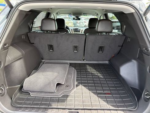 Used 2024 Chevrolet Equinox Premier AWD/4WD image 27
