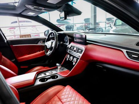 Used 2022 Genesis G70 3.3T Launch Edition image 26