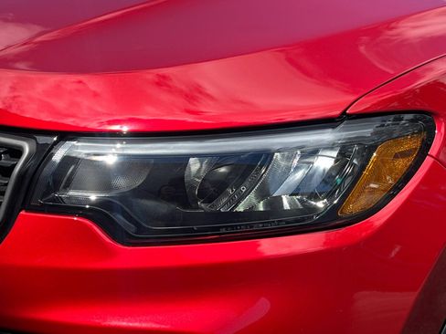 New 2026 Jeep Compass Latitude image 11