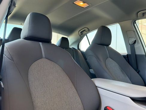 Certified 2021 Toyota Camry LE FWD image 20