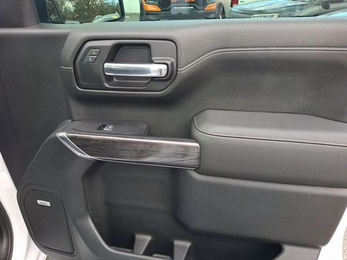 Used 2019 Chevrolet Silverado 1500 LTZ w/ LTZ Premium Package image 10