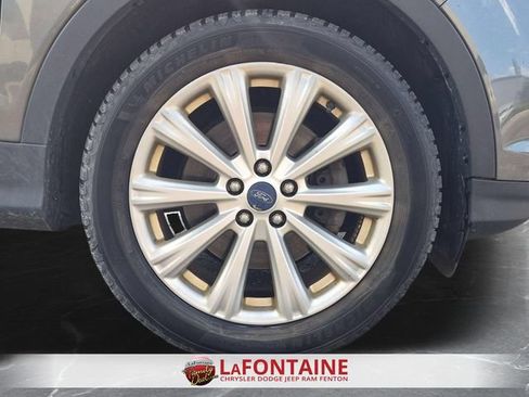 Used 2017 Ford Escape Titanium AWD/4WD image 30