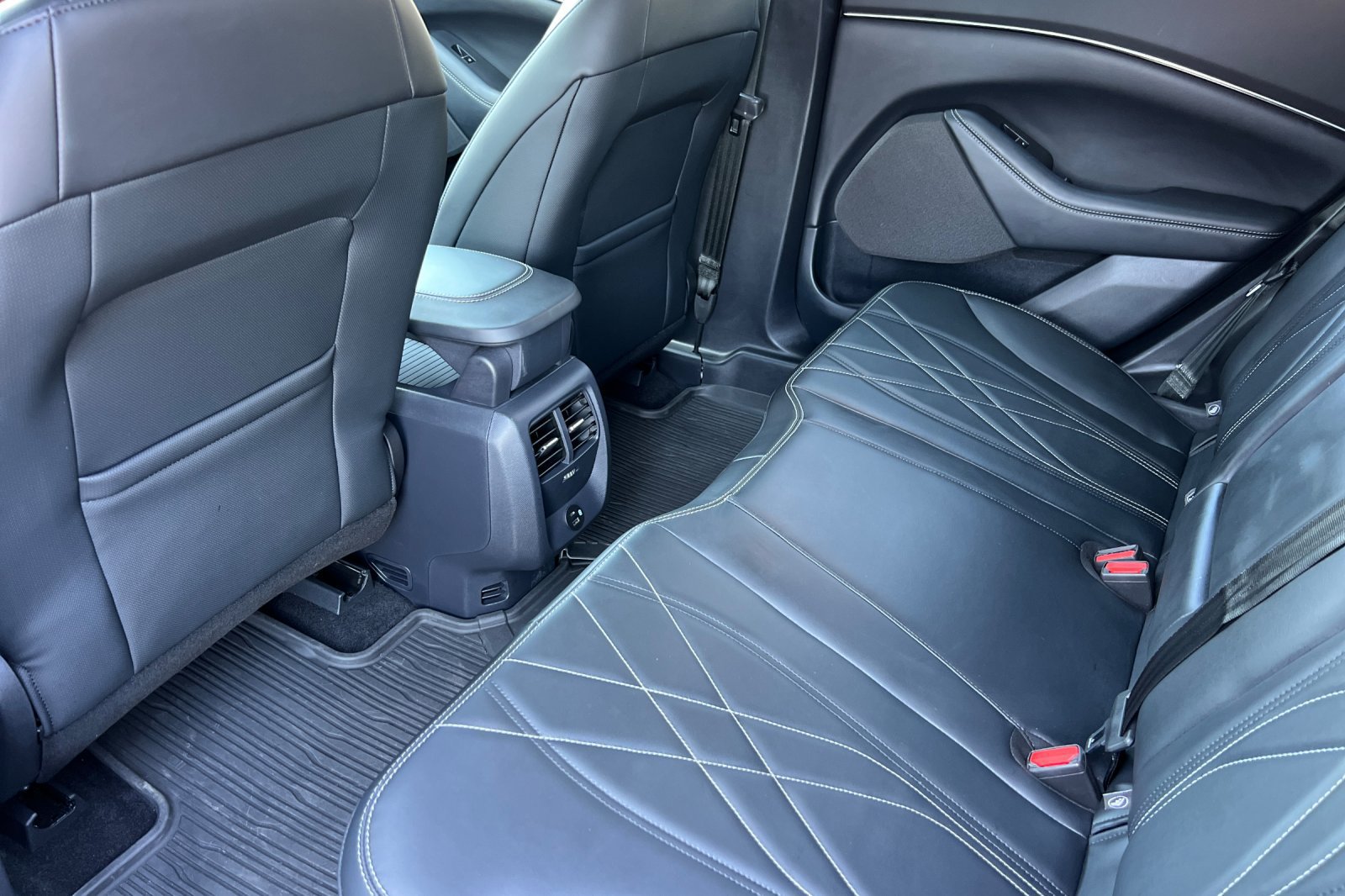Certified 2023 Ford Mustang Mach-E Select RWD image 4