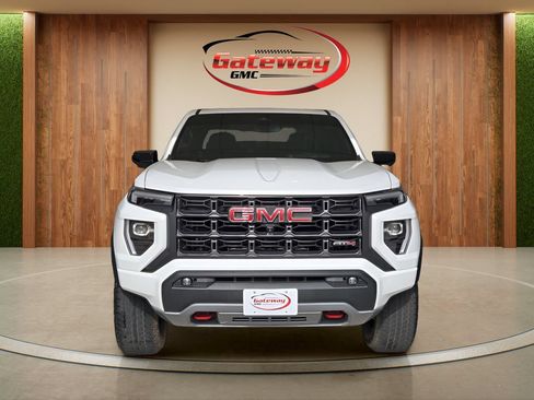 Used 2024 GMC Canyon AT4 w/ Technology Package AWD/4WD image 2
