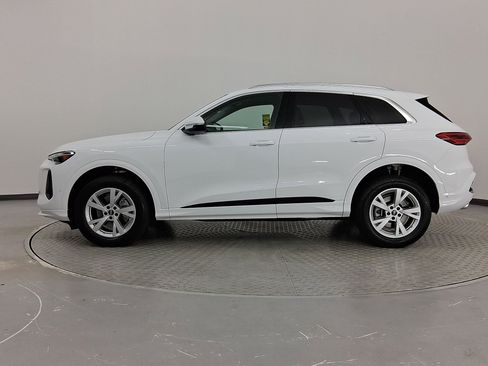 New 2025 Audi Q5 Premium image 2
