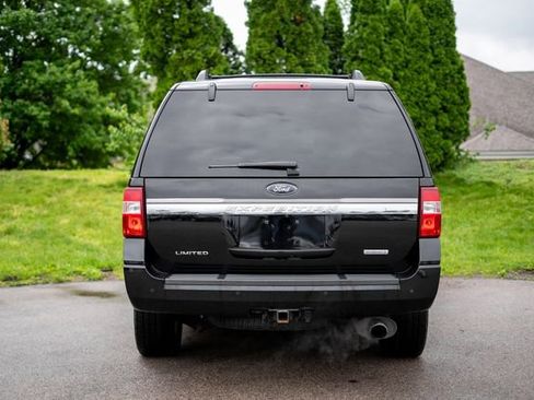 Used 2017 Ford Expedition Limited AWD/4WD image 6