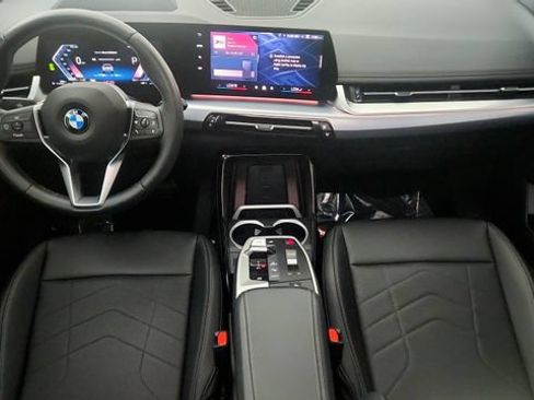 Used 2025 BMW X1 xDrive28i AWD/4WD image 51