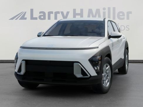 New 2027 Hyundai Kona SE FWD image 6