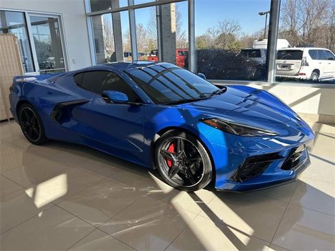 Used 2024 Chevrolet Corvette Stingray Coupe w/ Z51 Performance Package image 2